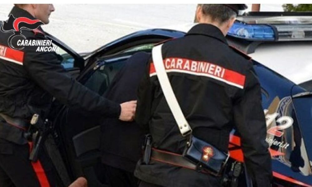 carabinieri numana scoperti autori furti e danneggiamenti